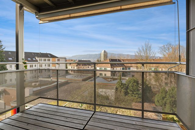 05_LE_00_Foto_Balkon