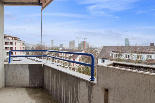 23_SY_00_Foto_Balkon