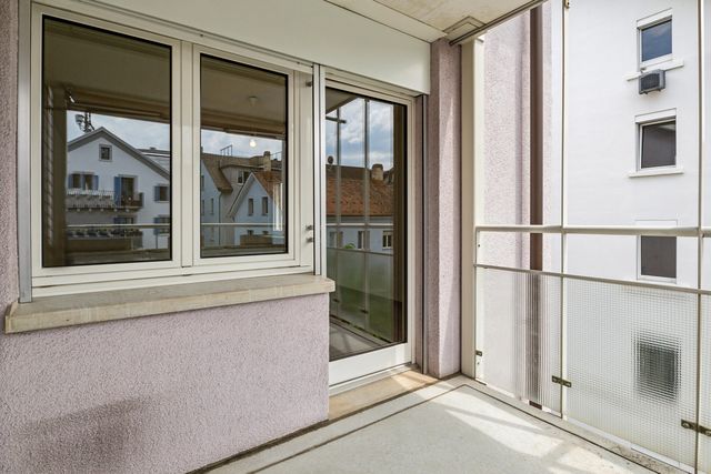27_KO_00_Foto_Balkon.jpg